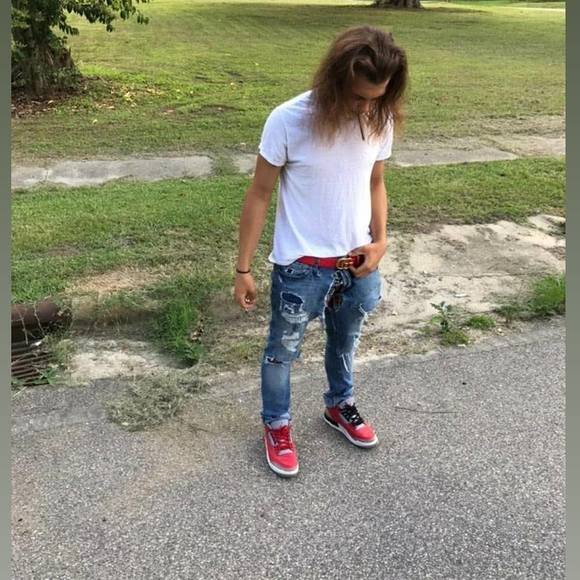 Meet your Posher, Austin - Picture 1 of 1